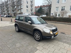 Skoda Yeti - 1.2 TSI Ambition 1-eigenaar Airco Cruise Brown Metallic