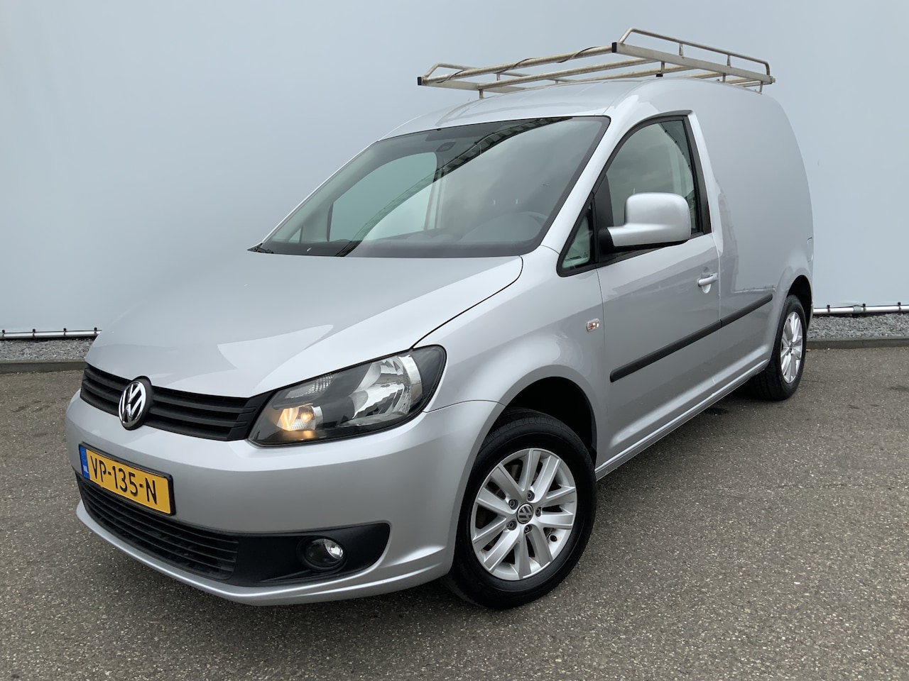 Volkswagen Caddy - 1.6 TDI Airco Imperiaal Trekhaak 1400 kg navi Cruise Euro 5 - AutoWereld.nl