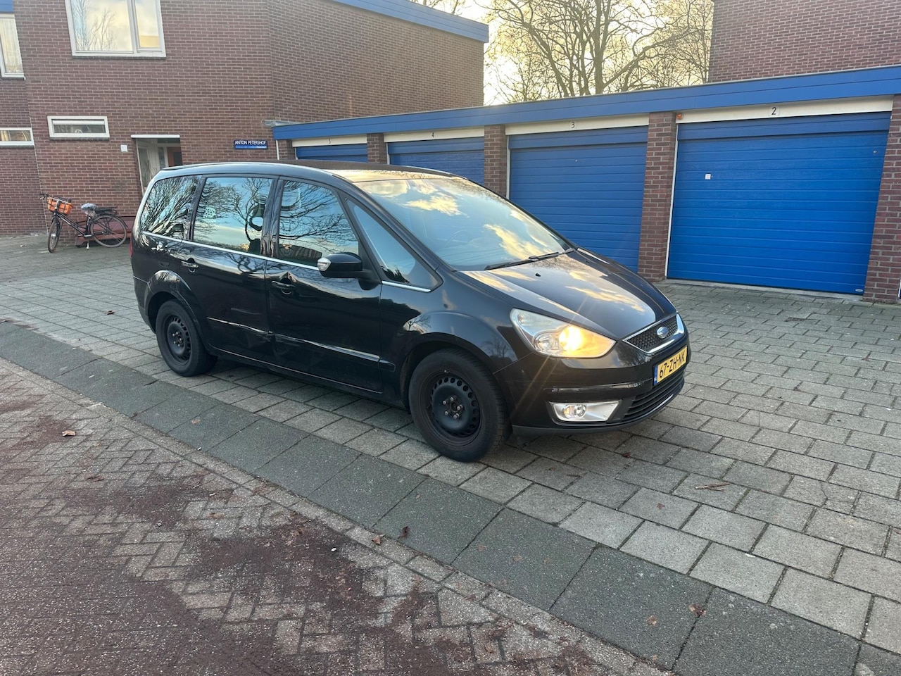 Ford Galaxy - 2.0-16V Ghia 7 Pers Airco Cruise NW APK - AutoWereld.nl