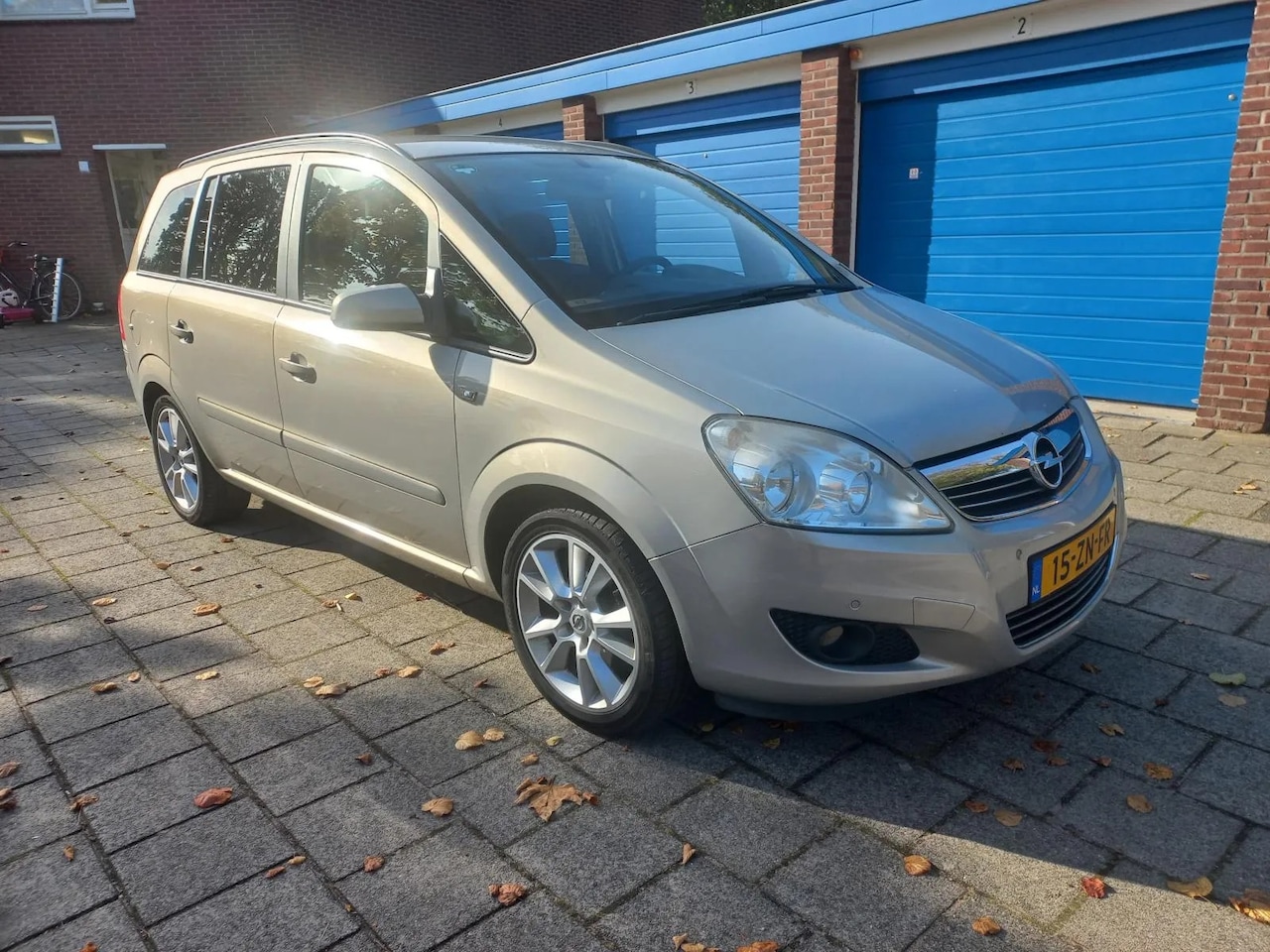 Opel Zafira - 2.2 AUTOMAAT Temptation 7pers Airco - AutoWereld.nl