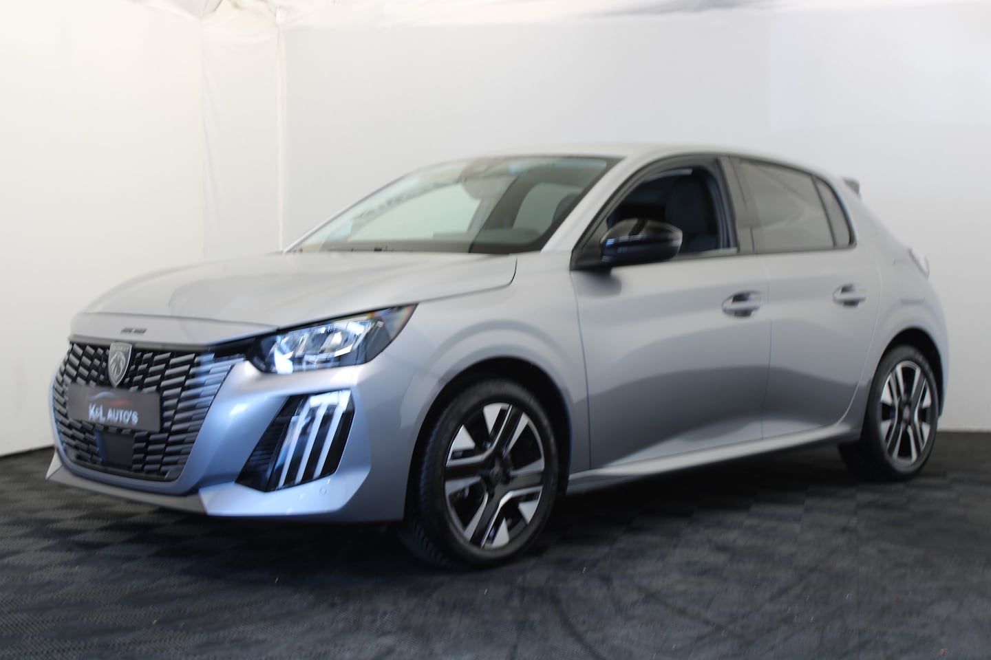 Peugeot 208 - Hybrid 100 e-DCS6 Allure |Stoelverwarming|Navi|Camera| - AutoWereld.nl