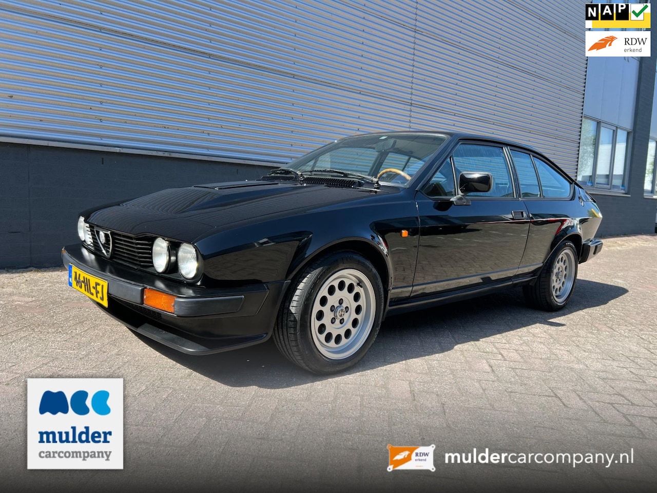 Alfa Romeo GTV - 2.5 V6 Icoon van een auto. Rijklaar! - AutoWereld.nl