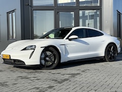 Porsche Taycan - 4S Performance 571 PK | 93 KWh Pano | 4 wiel sturing | Dealer oh | Nwe Accu