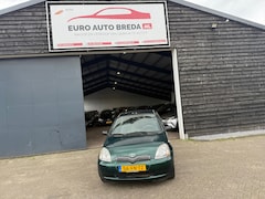 Toyota Yaris - 1.3-16V VVT-i Sol