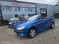Peugeot 206 CC - 1.6-16V/ Leer / Airco / Cabrio