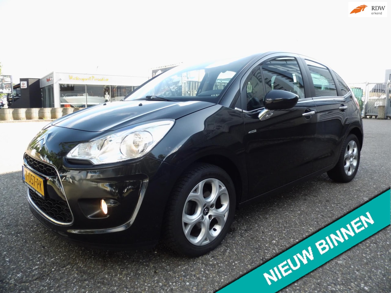 Citroën C3 - 1.6i-16V Exclusive AUTOMAAT PANORAMDAK 1ste eigenaar - AutoWereld.nl