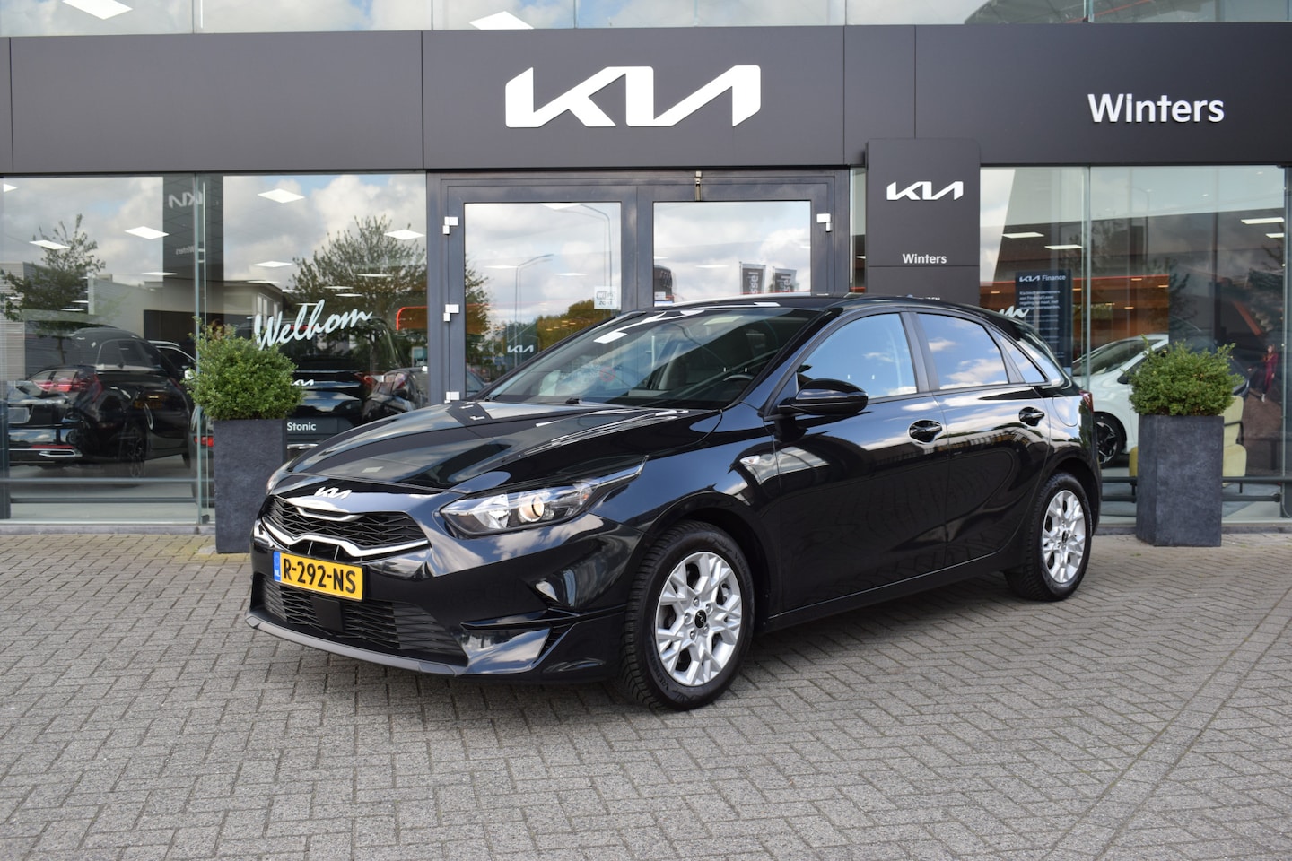 Kia Cee'd - CEED 1.0 T-GDi DynamicLine X-Tra ECC Cr.Control SmartLink-Navi+Camera BT+USB Stoel+StuurVe - AutoWereld.nl