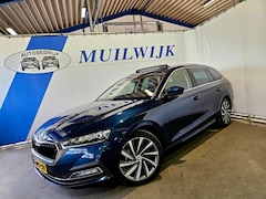 Skoda Octavia Combi - 1.0 e-TSI Business Edition Plus / Trekhaak / Pano / NL Aut
