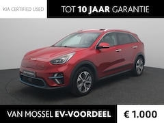 Kia e-Niro - ExecutiveLine 64 kWh | LED | Stoelverwarming | Stoelkoeling | Navigatie | Apple Carplay