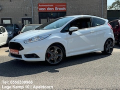 Ford Fiesta - 1.6 ST 182Pk Xenon Camera Leder Keyless Pdc Stoelverwarming Climate Ctr Nw Apk