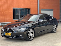 BMW 3-serie - 330d High Executive