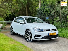 Volkswagen Golf - 1.5 TSI Highline Business R | ''63.000''KM + DSG |