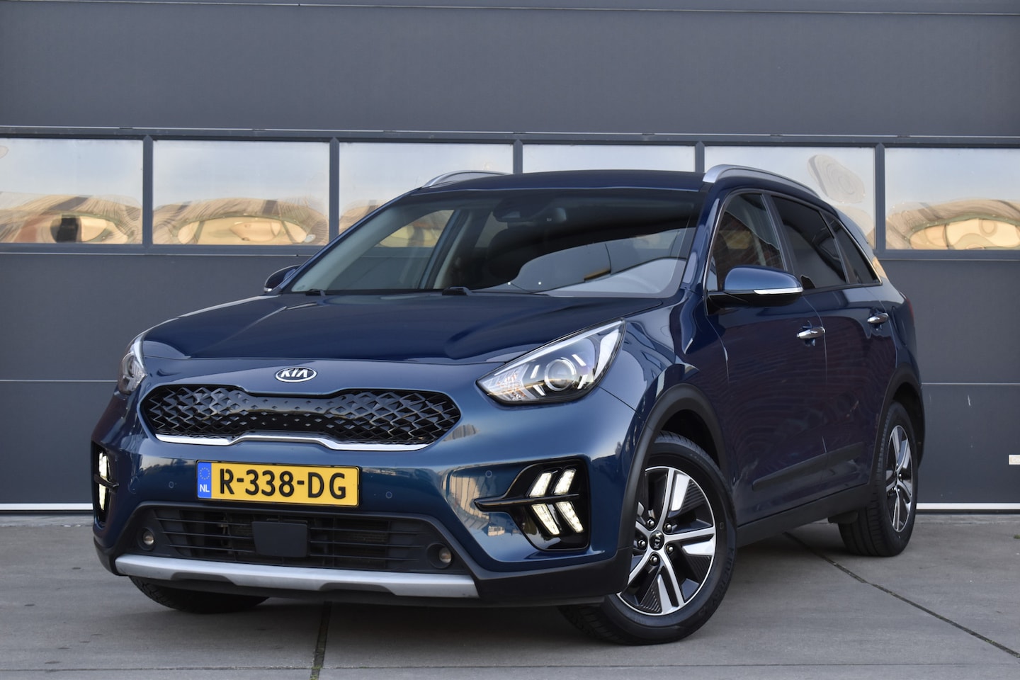 Kia Niro - 1.6 GDi Hybrid DynamicLine Trekhaak - Carplay - Ad-Cruise - Camera - AutoWereld.nl