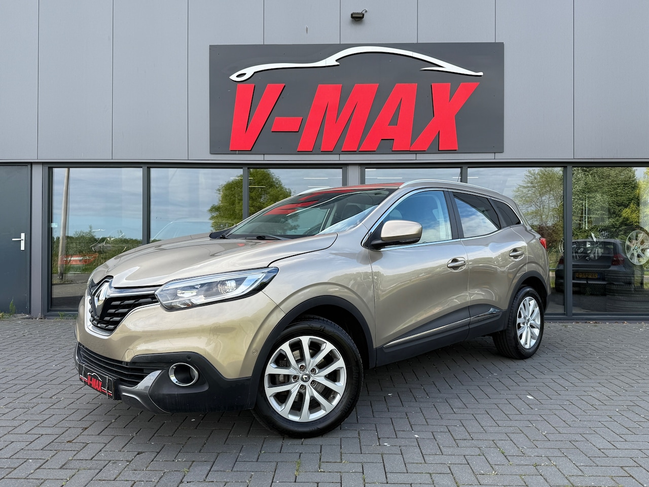 Renault Kadjar - 1.2 TCe Intens NAP 84 DKM Camera ½ Leder Navi - AutoWereld.nl