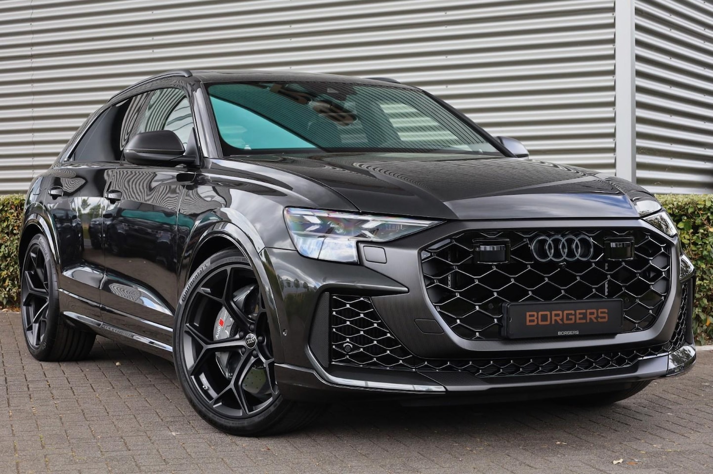 Audi RSQ8 - PERFORMANCE B&O.ADV.+SPORTDIFF.+CARBON+305KM/H+23' - AutoWereld.nl