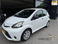 Toyota Aygo - 1.0 VVT-i Now