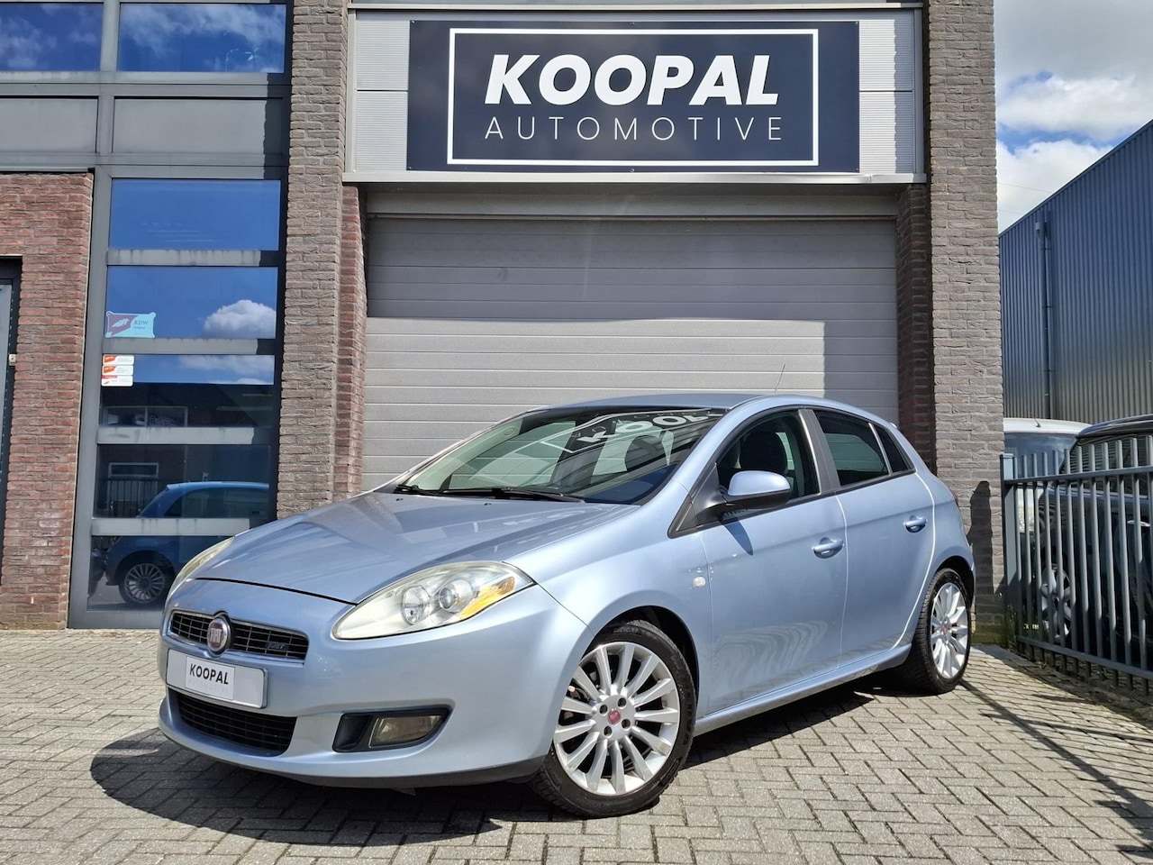 Fiat Bravo - 1.4 T-Jet Corporate | Clima | Carplay | Trekhaak - AutoWereld.nl