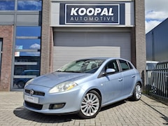 Fiat Bravo - 1.4 T-Jet Corporate | Clima | Carplay | Trekhaak
