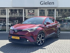 Toyota C-HR - 1.8 Hybrid Style Plus | LED pakket, Navigatie, Dodehoekherkenning, Parkeersensoren, Keyles