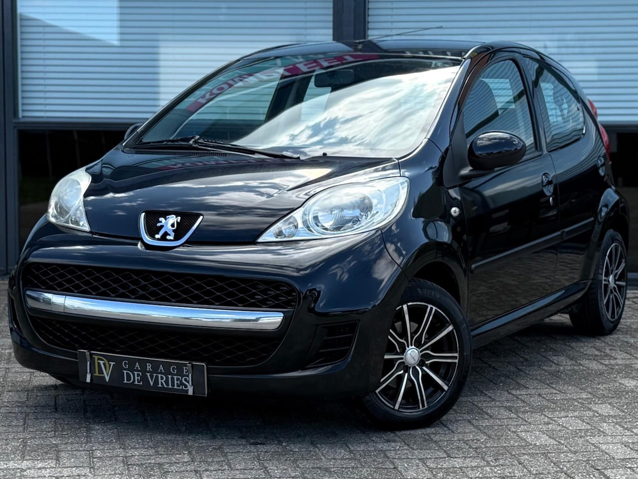 Peugeot 107 - 1.0-12V XS Airco 5deurs Orig NL NAP 2e Eigenaar - AutoWereld.nl