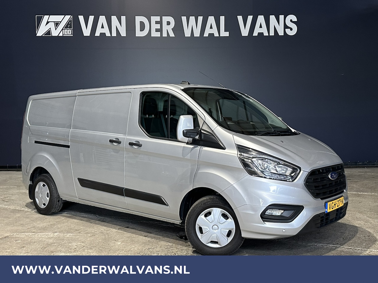 Ford Transit Custom - 2.0 TDCI 131pk L2H1 Euro6 Airco | Navigatie | LED | Cruisecontrol | Trekhaak Android Auto, - AutoWereld.nl