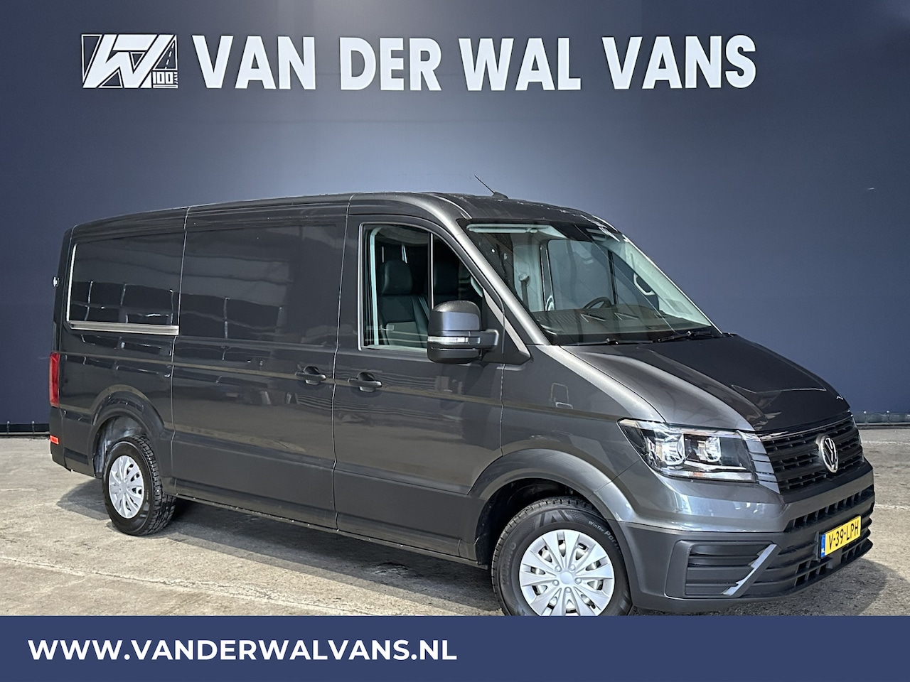 Volkswagen Crafter - 2.0 TDI 177pk L3H2 L2H1 Euro6 Airco | Camera | Navigatie | Apple Carplay | Android Auto, 3 - AutoWereld.nl