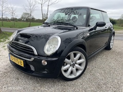MINI Cooper S - 1.6 Chili, Zeer mooie uitvoering