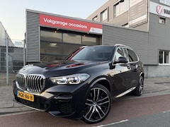 BMW X5 - xDrive45e M-Sport Pano / 22 inch / HUD / 360 / Laser / Vol