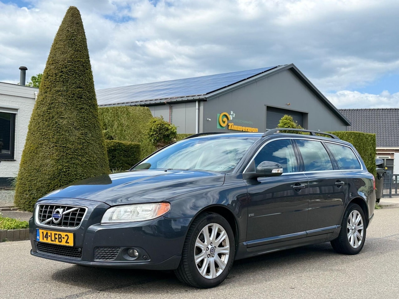 Volvo V70 - 2.4D Momentum 2010 Navi/Clima/Lmv - AutoWereld.nl