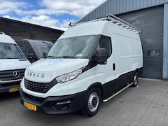 Iveco Daily - 35S12 L2 H2 Airco Achteruitrijcamera Trekhaak 3500 KG
