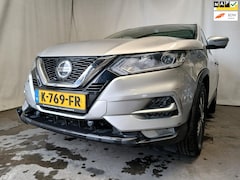 Nissan Qashqai - 1.3 DIG-T N-Connecta SCHADEAUTO
