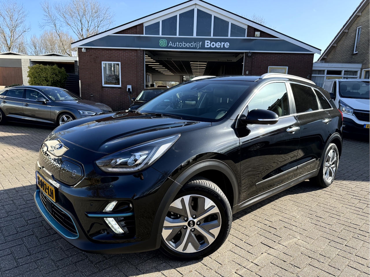 Kia e-Niro - ExecutiveLine 64 kWh Leer, Camera, Stoel/Stuur Verwarming - AutoWereld.nl