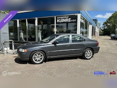 Volvo S60 - 2.4 Drivers Edition