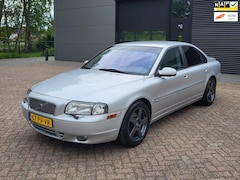 Volvo S80 - 2.4 Momentum, Leder, Clima, Trekhaak, veel opties