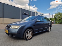 Skoda Fabia Combi - 1.4-16V Flash AIRCO TREKHAAK 2 X SLEUTELS