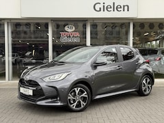 Toyota Yaris - 1.5 Hybrid Dynamic Plus | Stoel + Stuurverwarming, Parkeercamera, Keyless, Startknop, 16 i