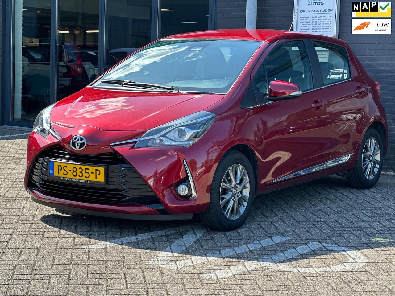 Toyota Yaris - 1.5 VVT-i Executive/CAMERA/NAVI/AUTIOMAAT/NL-AUTO NAP!! - AutoWereld.nl
