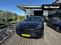 Porsche Cayenne Coupé - 3.0 E-Hybrid | PASM LUCHTVERING | SPORTCHRONO | 21 INCH | PANORAMADAK | NL GELEVERDE AUTO