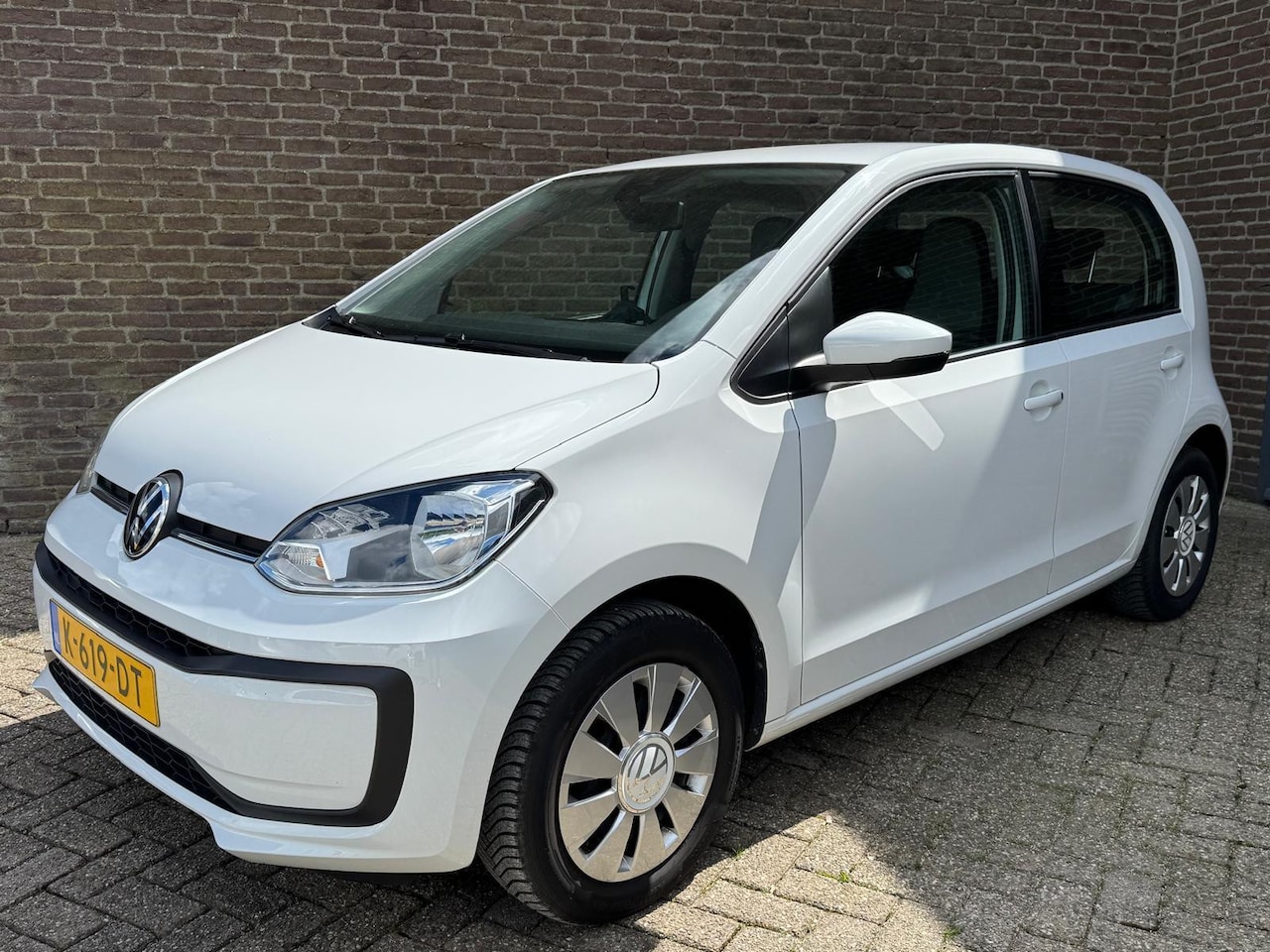 Volkswagen Up! - 1.0 BMT Move Up! Airco Bluetooth NL-Auto 1ste Eig. - AutoWereld.nl