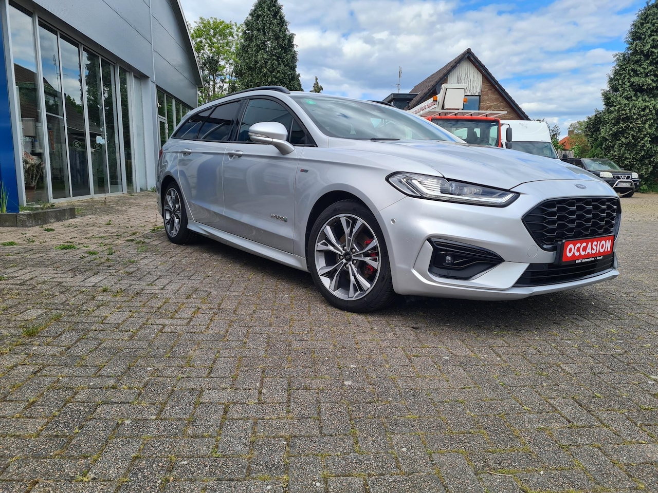 Ford Mondeo Wagon - 2.0 IVCT HEV ST-Line - AutoWereld.nl