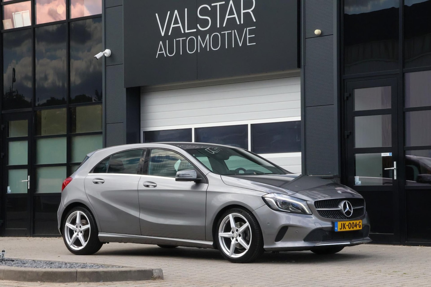 Mercedes-Benz A-klasse - 180 | LED KOPLAMPEN| Liefhebbers auto! - AutoWereld.nl