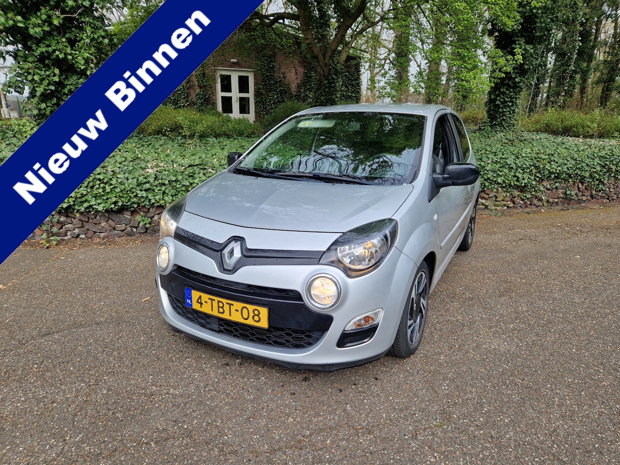 Renault Twingo - 1.2 16V AUTOMAAT, 2014, 1 eig., 2014, Nw apk. - AutoWereld.nl
