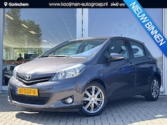 Toyota Yaris - 1.3 VVT-i Dynamic | Camera | Navi | Cruise Control | Trekhaak | Keyless start en entry
