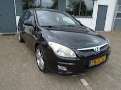 Hyundai i30 - 1.6I I-CATCHER