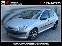 Peugeot 206 - 1.4 X-Design Nieuwe apk lage kilometer