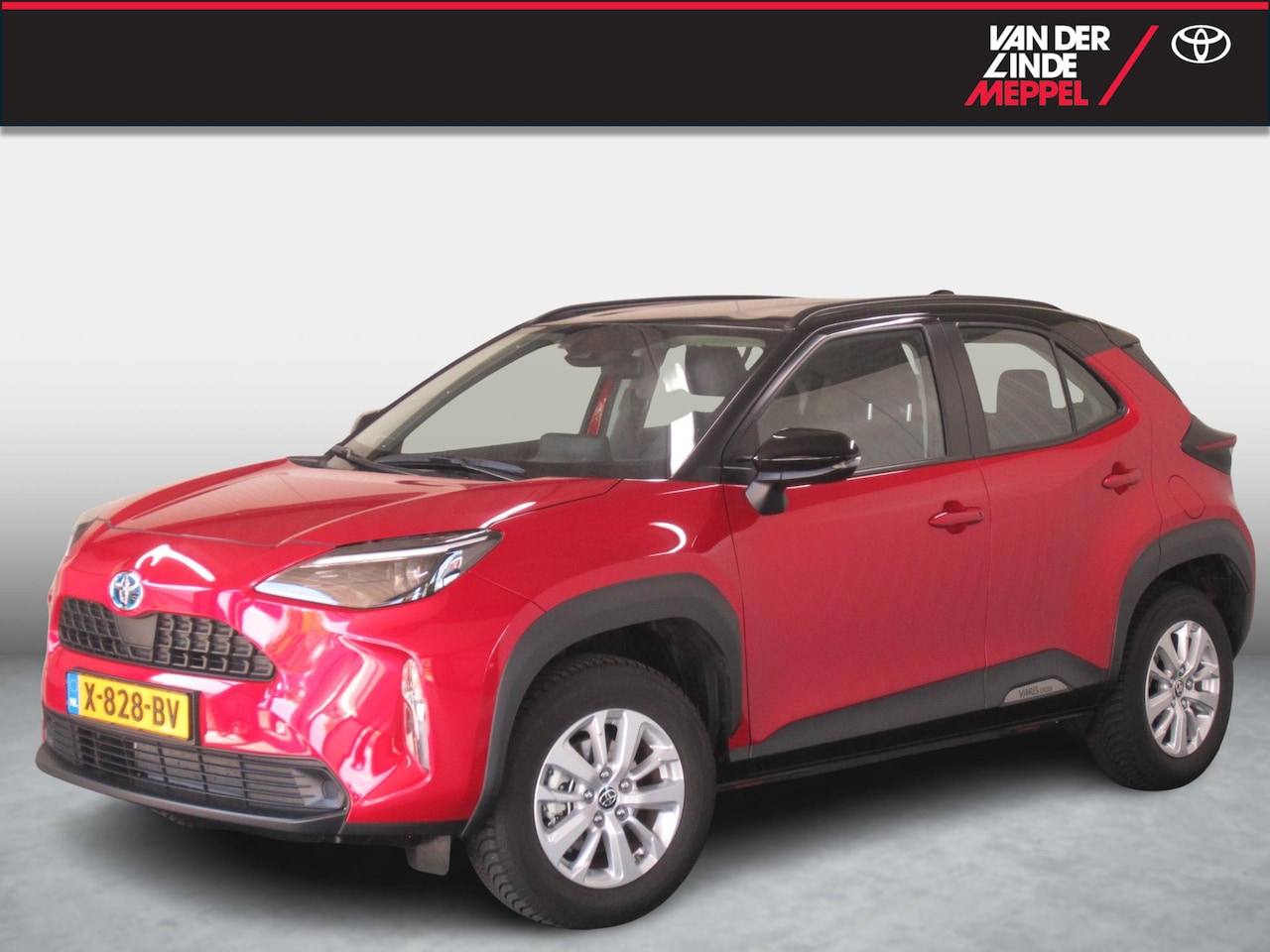 Toyota Yaris Cross - 1.5 Hybrid Active Bi-Tone Trekhaak Navi - AutoWereld.nl