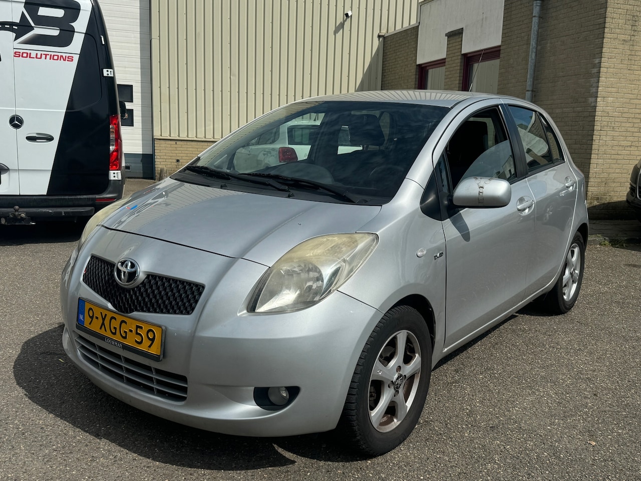 Toyota Yaris - 1.4 D-4D Sol | Elek-Pakket | Airco | LMV - AutoWereld.nl