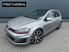 Volkswagen Golf - 2.0 TSI GTI Performance /ACC /LED /Pano /Carplay
