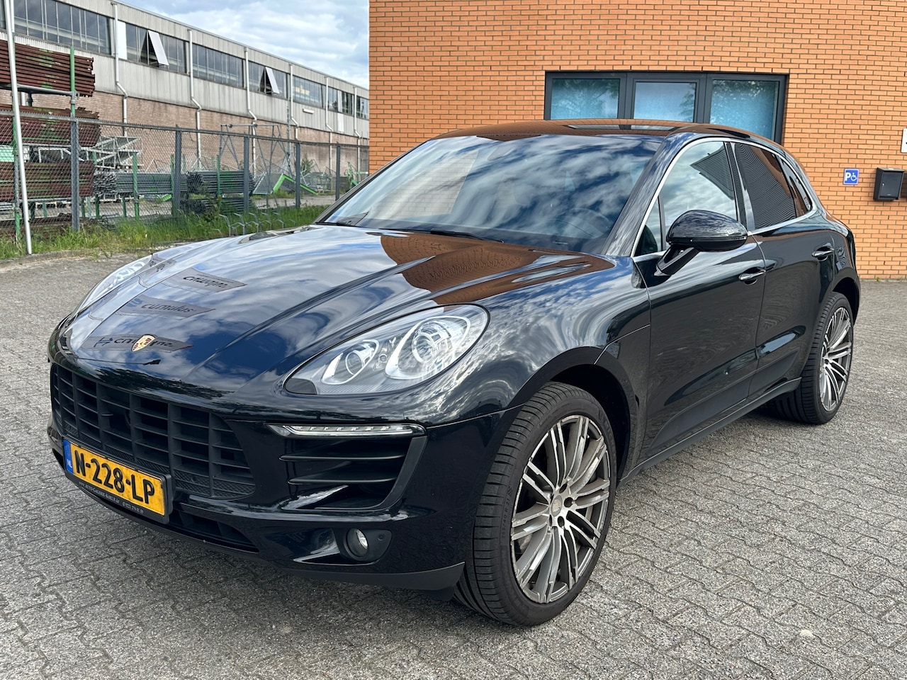 Porsche Macan - 3.0 D S 3.0 D S - AutoWereld.nl
