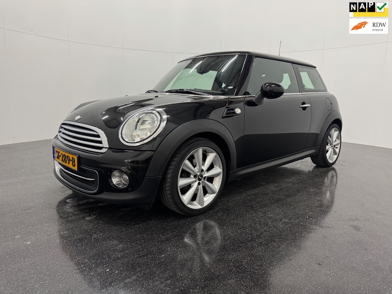 MINI Cooper - Mini 1.6 Chili panorama dak - AutoWereld.nl